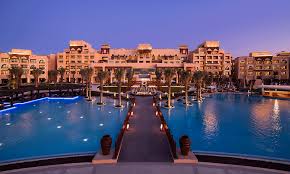 إيرادات فنادق أبوظبي ترتفع الى 4 مليارات درهم خلال 9 أشهر