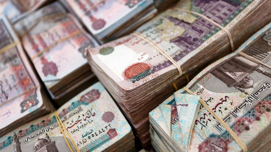 الجنيه المصري يصعد لقمة شهر مقابل الدولار
