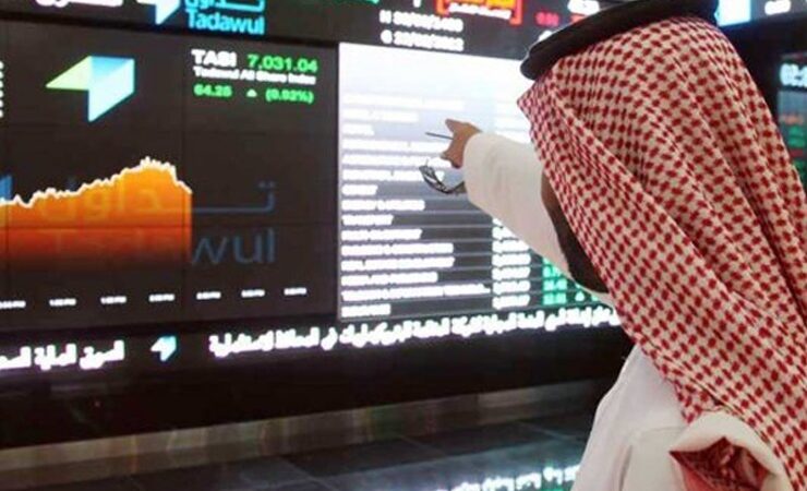 سوق الأسهم السعودية تستهل تعاملات الأسبوع على تراجع 2.7 في المئة